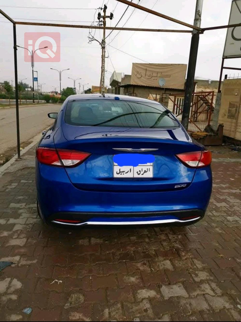 كرايسلر 200
